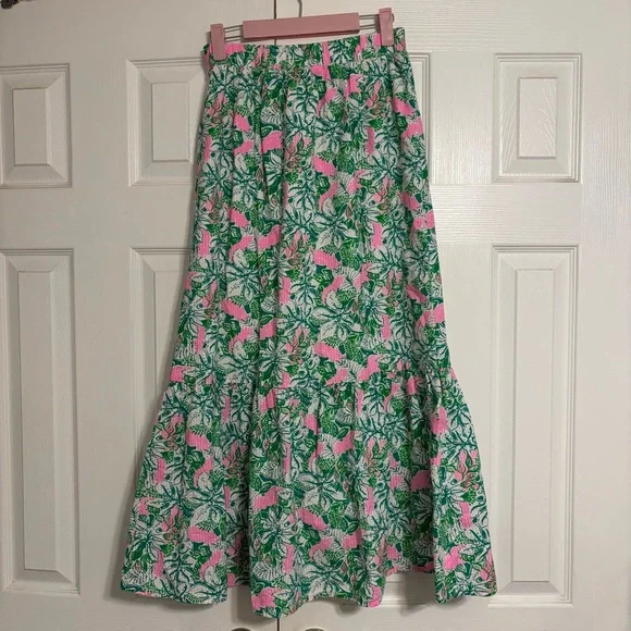 Lilly Pulitzer Two Piece Floral Skirt Set - Picture 3 of 7